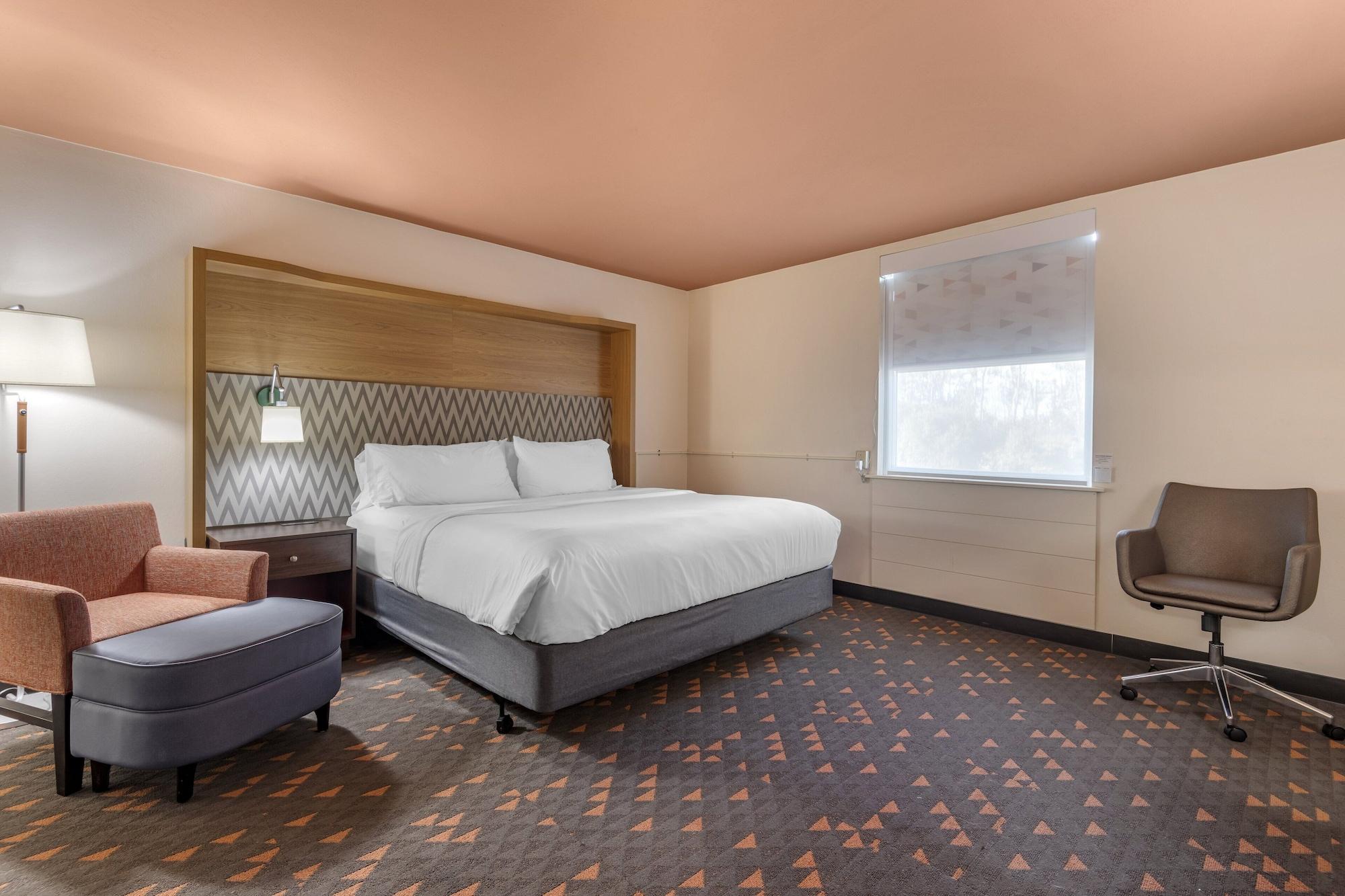 Holiday Inn Bangor By Ihg Exterior photo